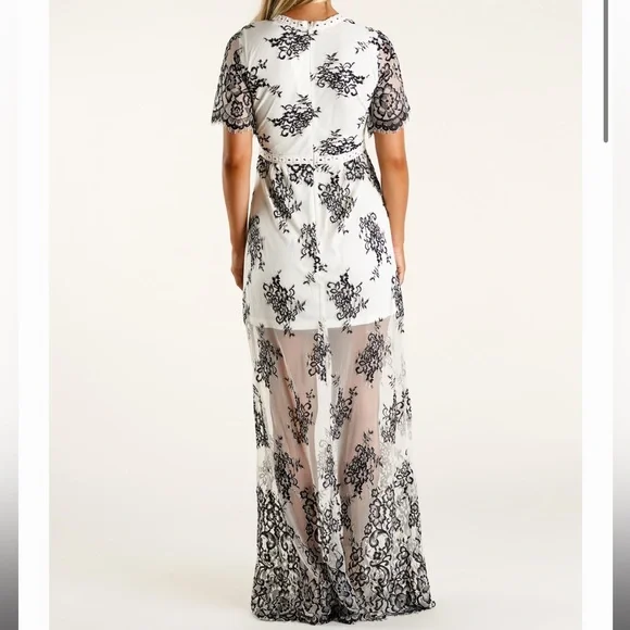 Salt & Soul Hana Floral Lace Maxi - Picture 3 of 7